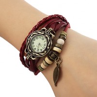 montre femme bracelet en cuir rouge