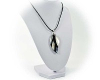 pendentif feuille nacre